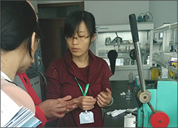 深圳科晶售后團隊在上海交通大學(xué)中聚免費維護設(shè)備